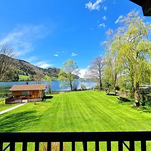 Appartement Appartementhaus „die Kuh Am See“, Schliersee