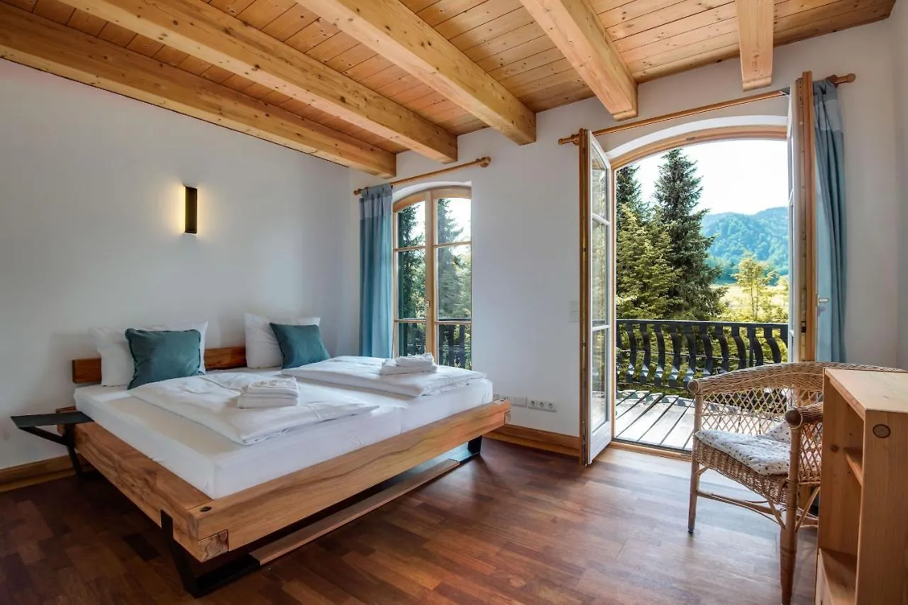 Landhaus Direkt Am See Mit Garten, Kamin & Sauna